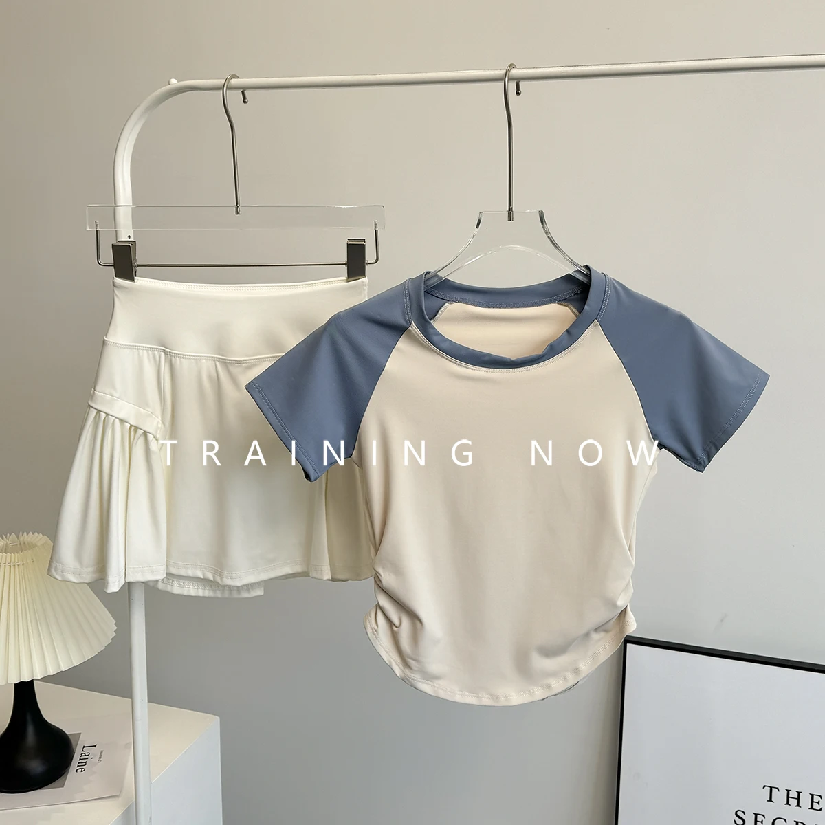 

Tennis sports suit for women in summer fashion high-value Pilates yoga suit for gym morning jogging speed drying clothes