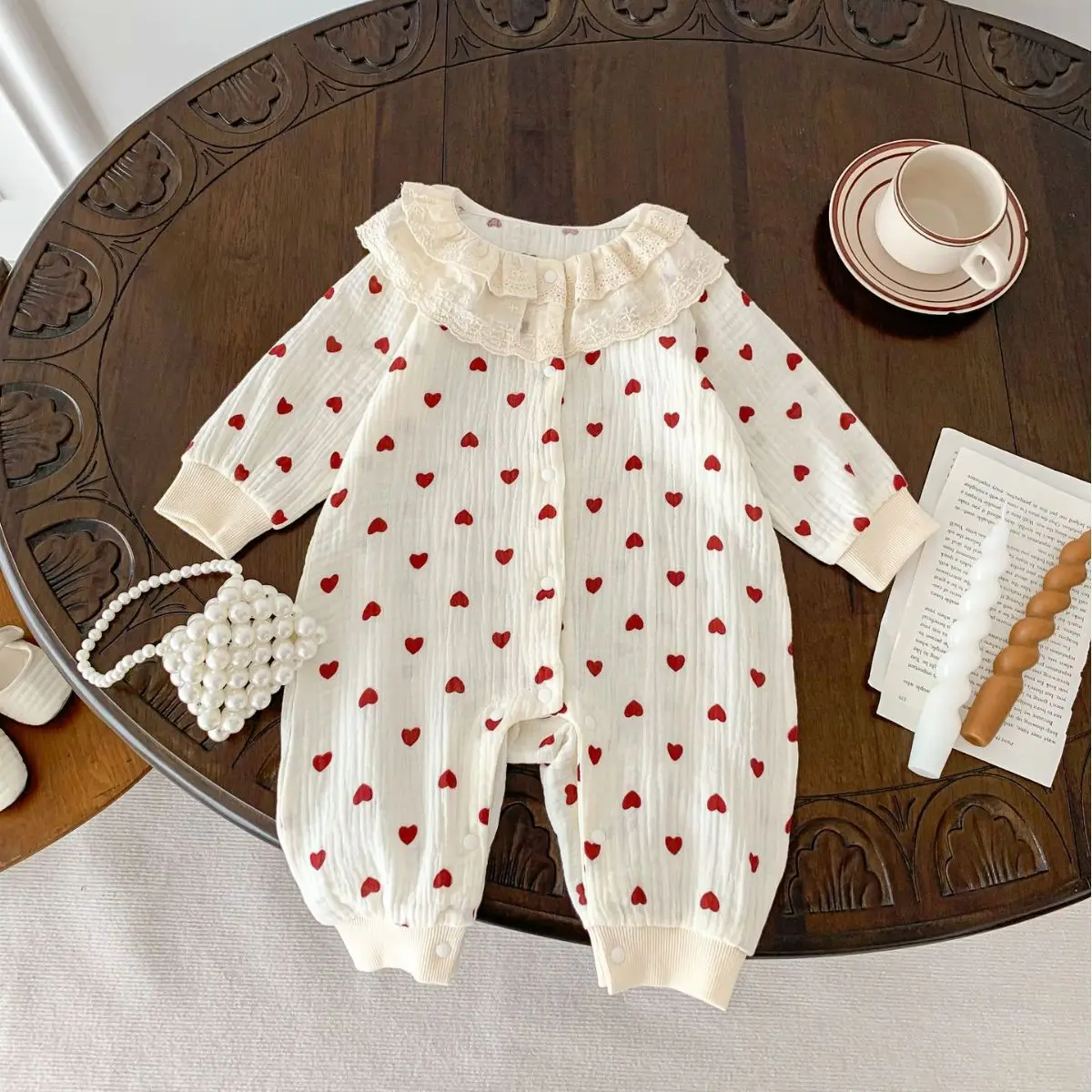 2023 Outono Estilo Estrangeiro Bebê Menina Roupas Dupla Gaze Pequena Flor Romper Roupas Bebê Princesa Saia Escalada e Bodysuit bebê, Itens