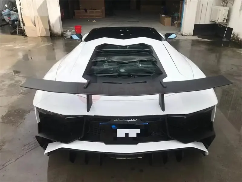 

SV Style Carbon Fiber Rear Spoiler For Lamborghini Aventador LP700 LP720 GT Wing
