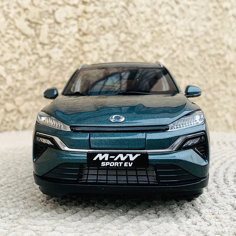 Dealer Edition Car Model,1:18 Honda M-NV Sport EV,Electrical Power SUV,Diecast Model for Collections,Display and Gift for Friend