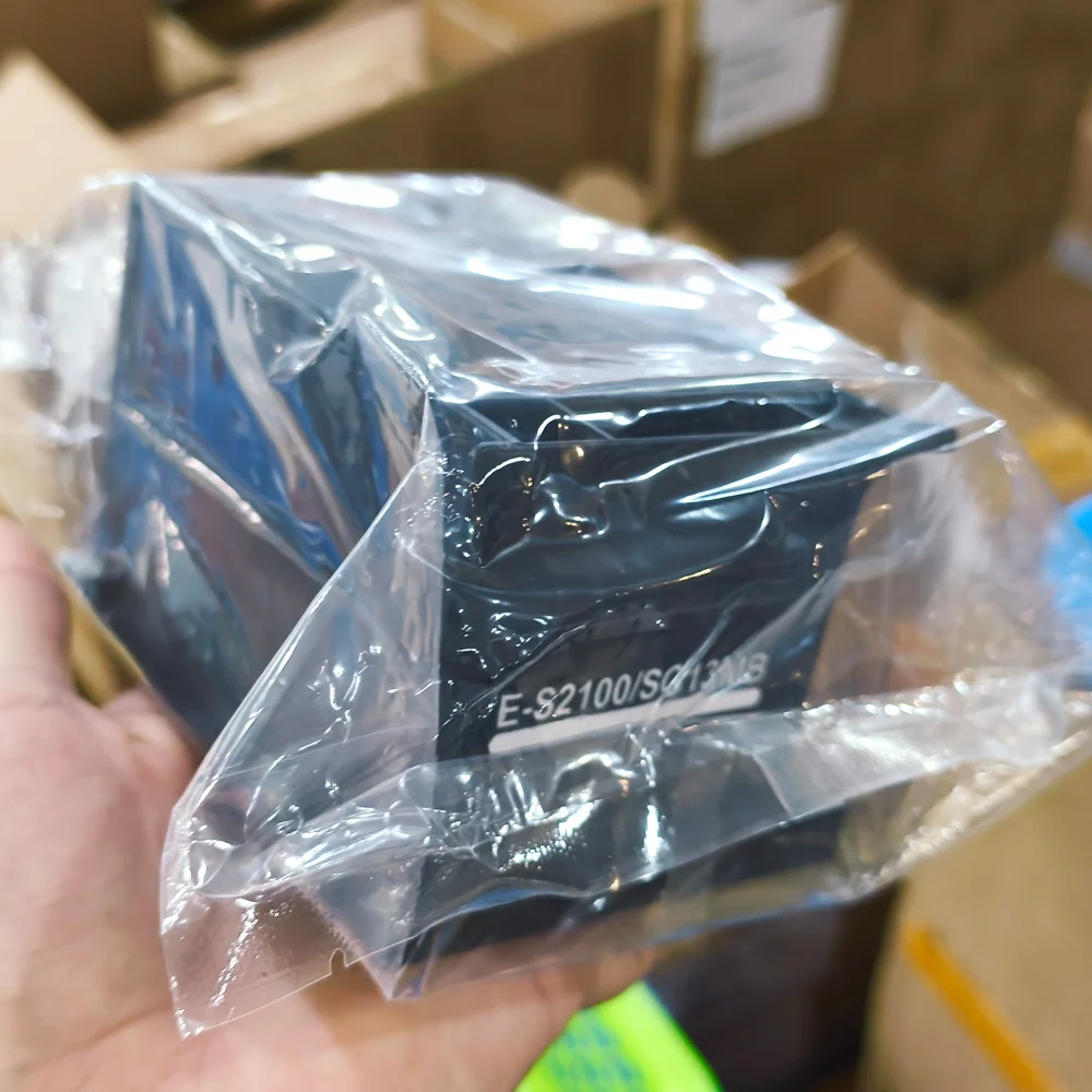 

C13S210057 S210057 Ink Maintenance Box For Epson T5160 F560 sc-f500 t3100x T3180 T2140 T3140 T5180 F540 F541 F560 Printer SC13MB