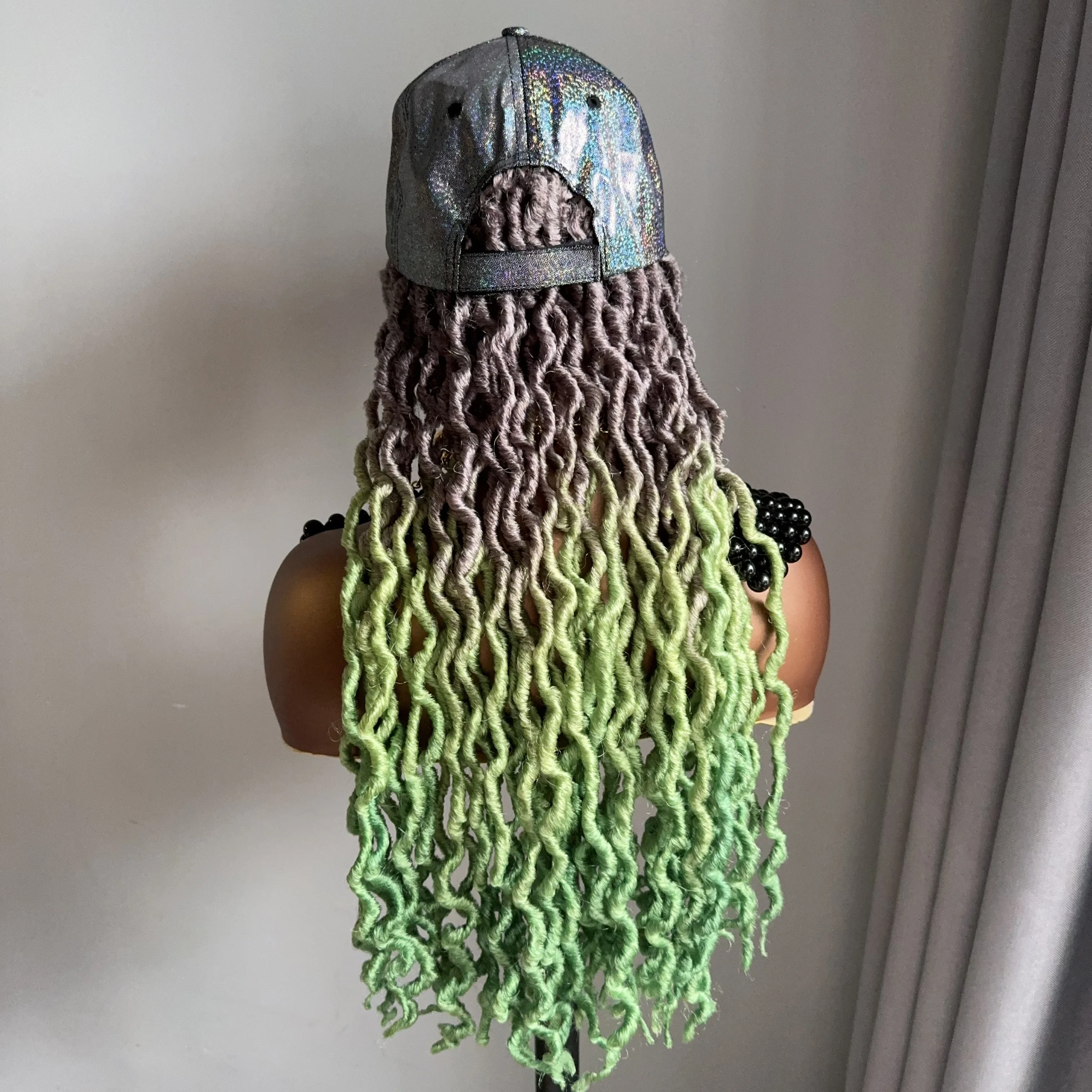 Lange Grijze Licht Donkergroene Zachte Zigeunervlechten Godin Faux Locs Met Pet Golvende Twist Vlechten Extensions Met Hoed Voor Zwarte Vrouwen