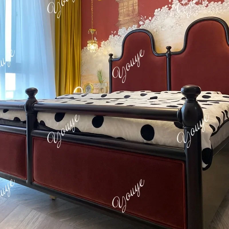 J French Paris Solid Wood Curved Black Roman Column Fabric Soft Bag American Simple Design Custom Retro Double Bed