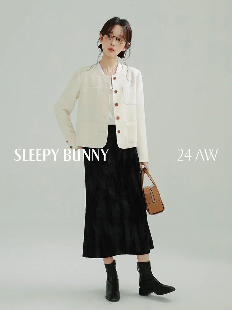 

Elegant Retro Casual Contrast Trim Round Neck Jacket Short Cropped Blazer Women Vintage Chic Slim Fit Single Breasted Coat Top