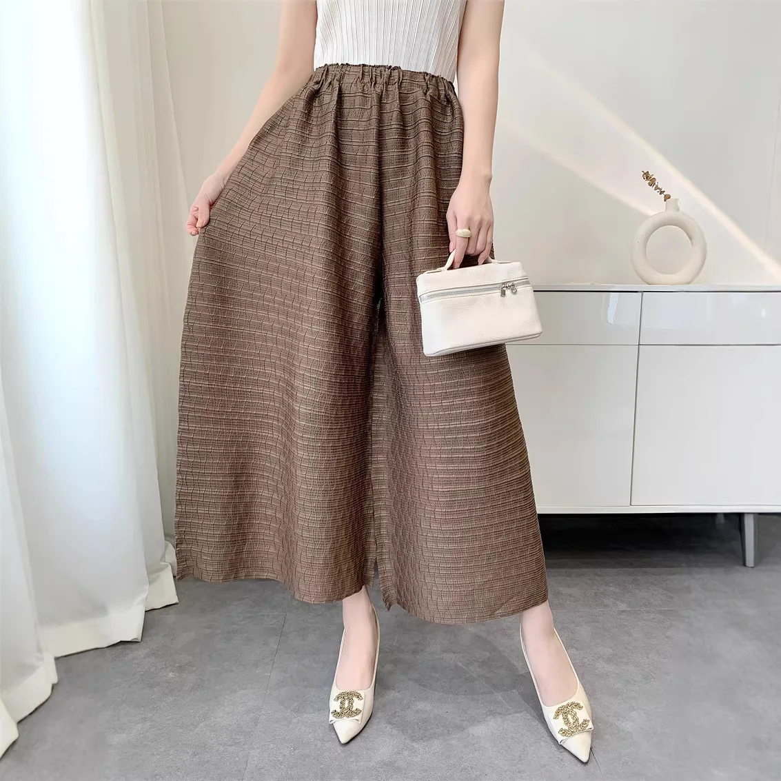 

Miyake Pleated Pants Women's 2026 New Original Horizontal Stripe Nine-point Straight Wide-leg Pants Spring Big-foot Pants