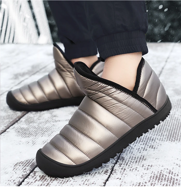 

Водонепроницаемая хлопковая обувь для мужчин, новый зимний стиль, повседневные слипоны, домашние туфли на каблуке, водонепроницаемые, нескользящие, на флисовой подкладке, теплые хлопковые туфли