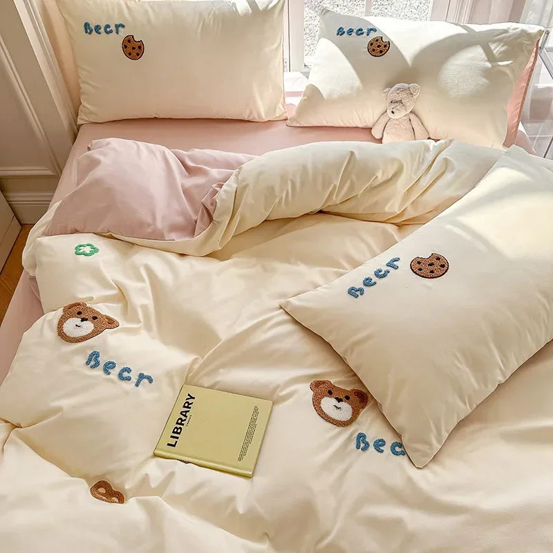 

Cute Bear Bedding Set For Kids Girls Korean Washed Cotton Duvet Cover Embroidery Comforter Fitted Bed Sheets Set Queen King Size