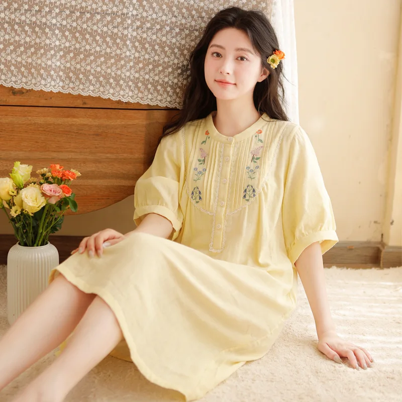 Vintage Embroidery Cotton Women\'s Nightgowns Half Sleeve Plus Size Loose Sleepwear Elegant  Summer Dress