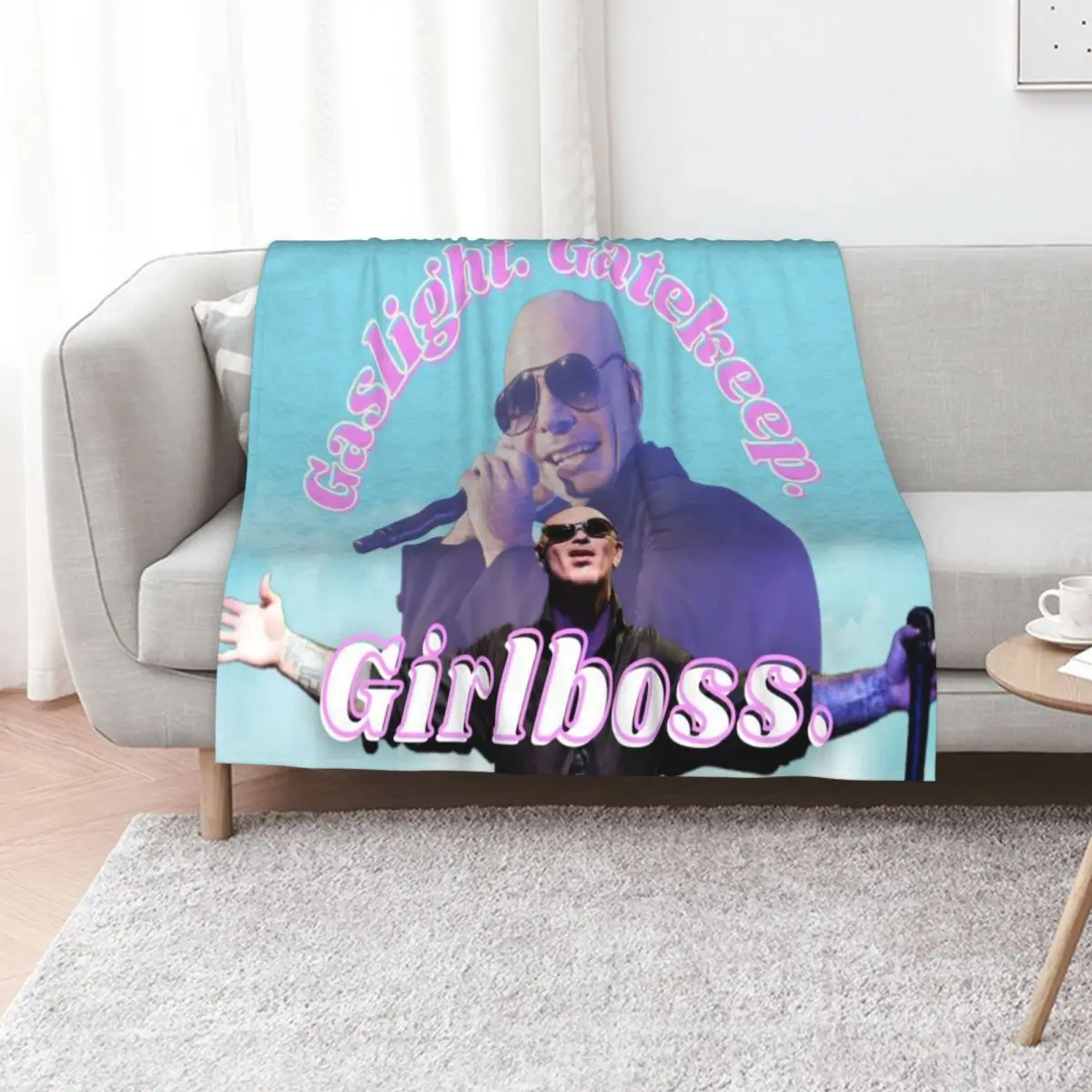 mr worldwide says to girlboss Throw Blanket Stylish Couch Blanket for Home Living Room
