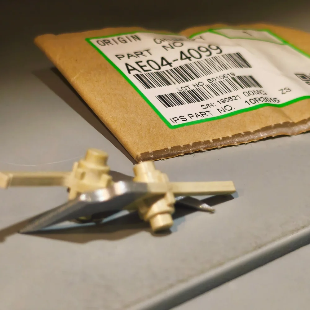 

35pcs. AE044099 AE04-4099 Upper Fuser Separation Claw PICKER FINGER for Ricoh MP4000 MP4001 MP4002 MP5000 MP5001 MP5002 4002SP