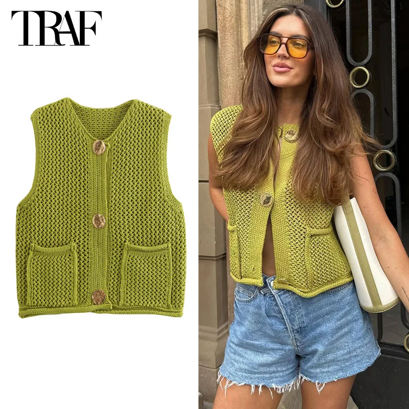 TRAF 2024 Knit Crop Top Woman Button Sleeveless Vest Women Knitted Vest Waistcoat Tops Woman 2024 Summer Short Tops for Women