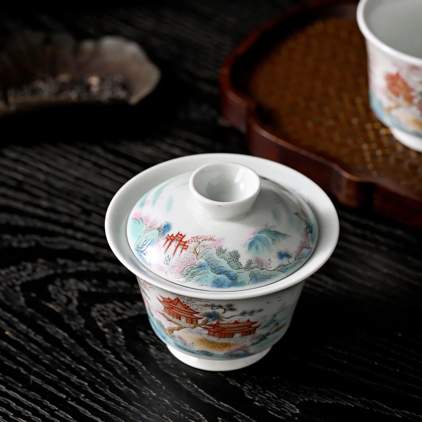 High-End Jingdezhen Enamel Color the Land Is Picturesque Two Tureen Not Hot Tea Brewing Bowl Household Ceramic Cup Small Size