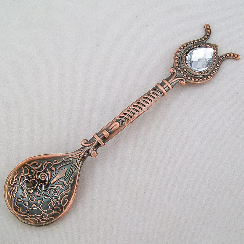 Alloy Golden Dessert Spoons - Elegant Gem Carving Design, Perfect for Honey, Sauce, Salt, & Other Desserts - New