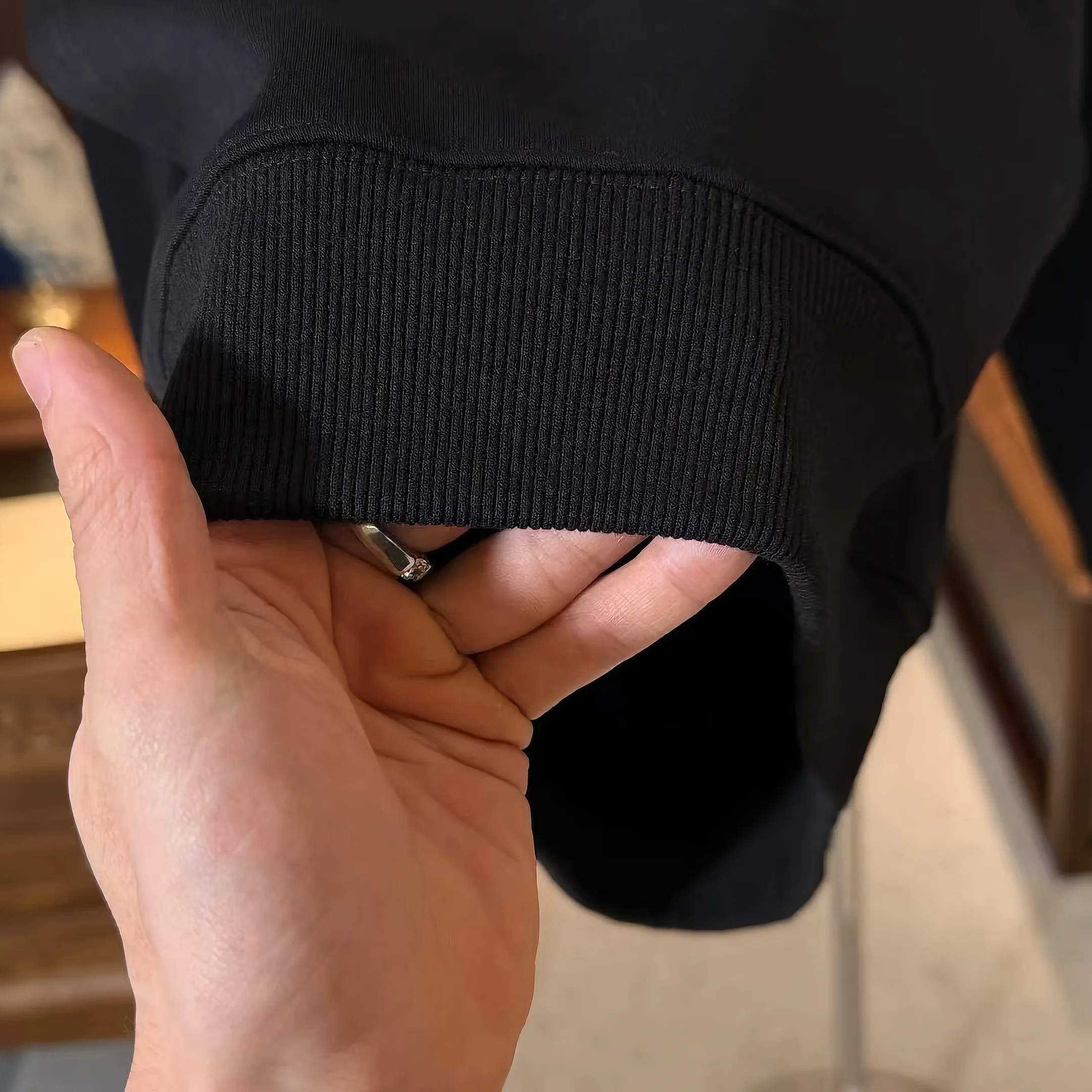 2025 جديد فضفاض عادية مقنع كم طويل البلوز الخريف الشتاء موضة شخصية تنوعا عادية الدافئة هوديي للرجال