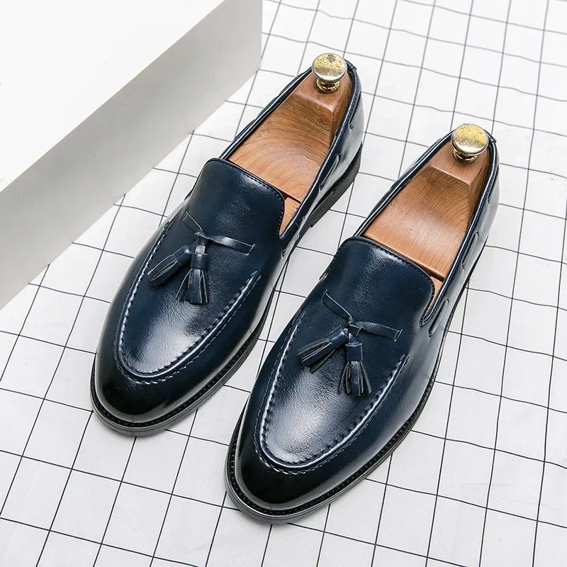 

Classic Men Casual Loafers Driving Shoes Moccasin Fashion Male Comfortable Summer Leather Shoes Men Lazy Tassel Dress Shoes