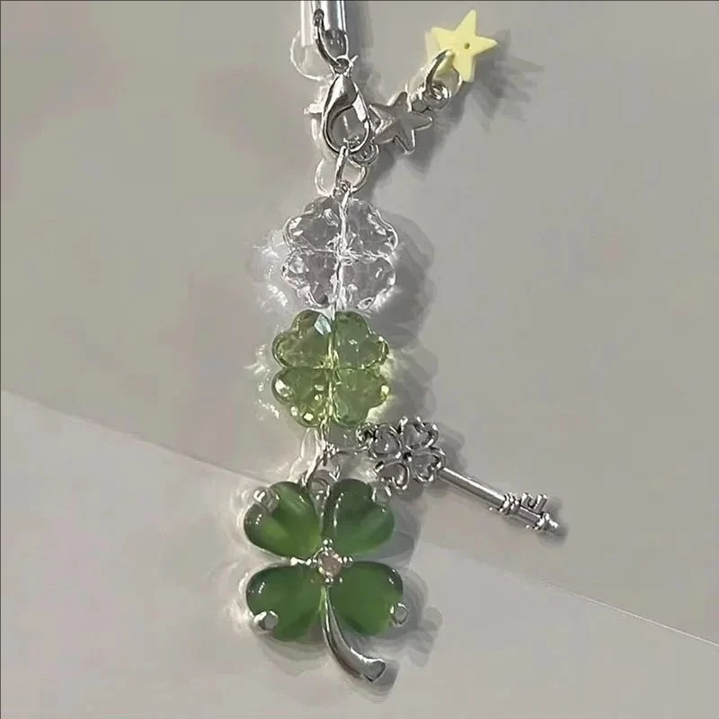 New Four-Leaf Clover Beaded Keychain For Women And Girls Cute Bag Pendant Decor Lucky GrassStar Phone Charms Trendy Gifts