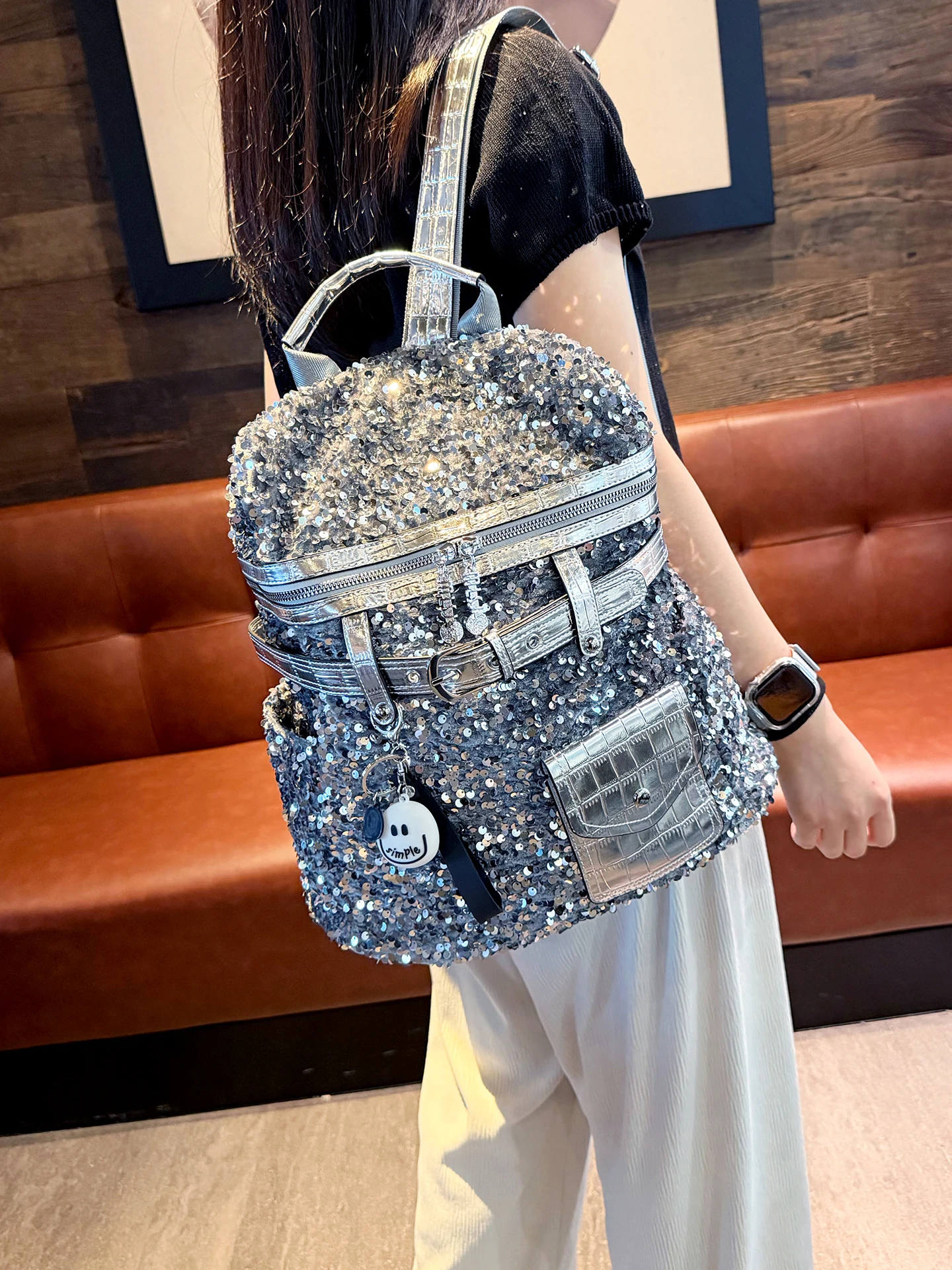 sac-a-dos-tendance-pour-femme-a-sequins-grande-capacite-motif-crocodile-style-nouveau-style-2026-sac-de-soiree-scintillant