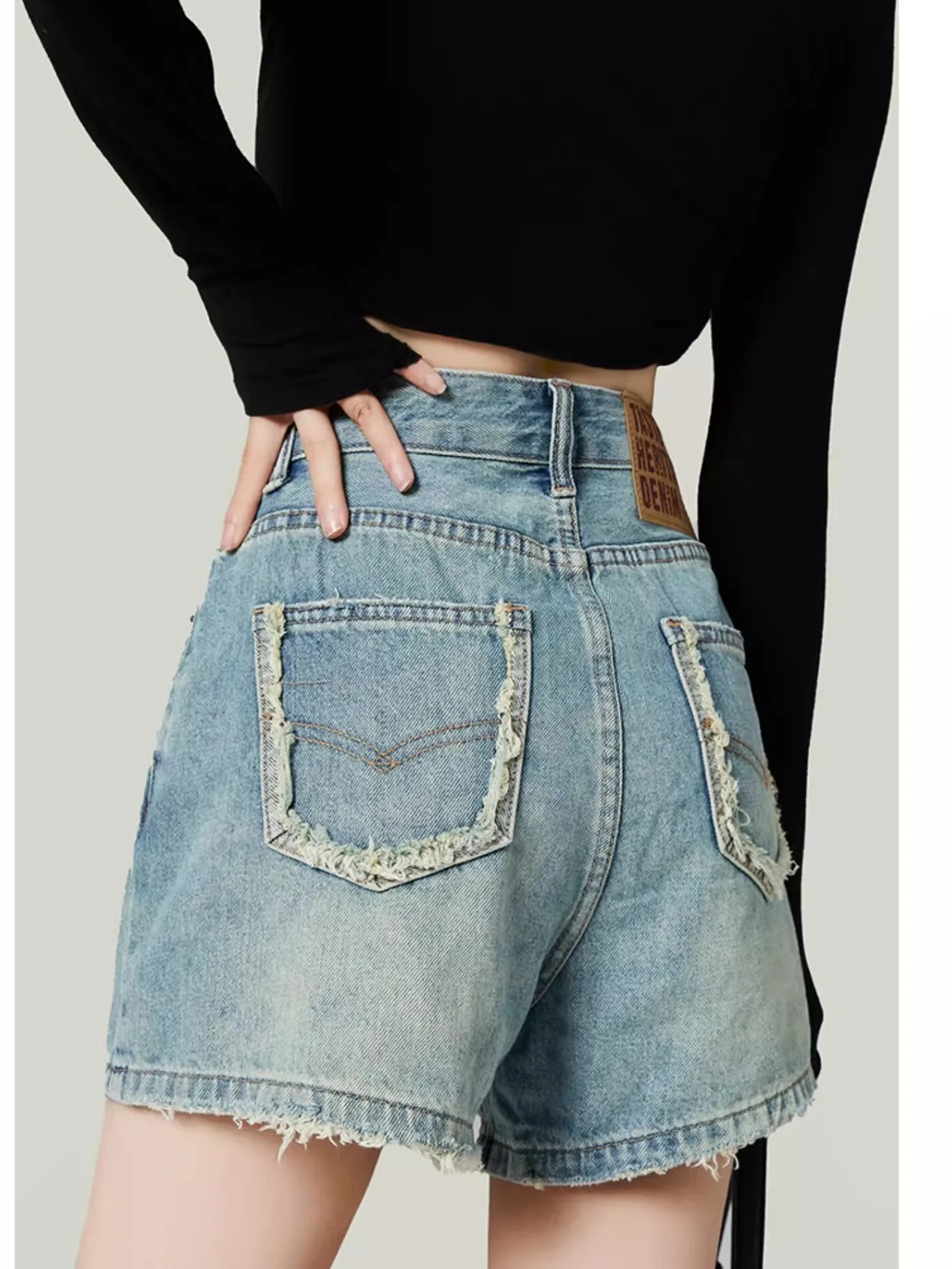 

Light Wash Spicy Girl Denim Shorts Women's Summer New Large Size Hip Covering Wide Leg Pants plus Size Loose A-Line Hot Pants
