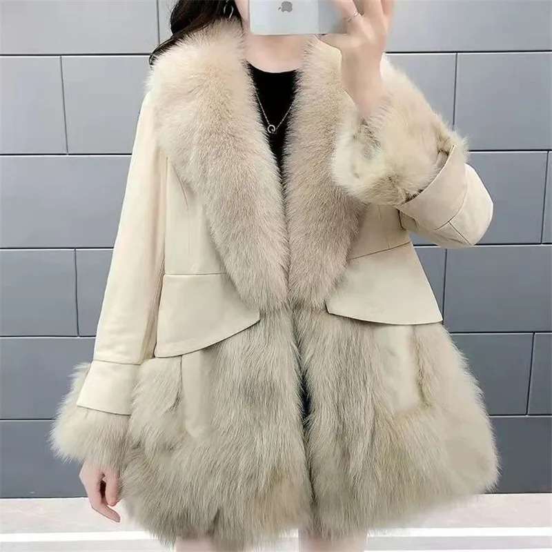 Fur coat Women 2025 winter new fashion slim PU leather splicing imitation fox fur collar mid-length jacket-Female outerwear T791