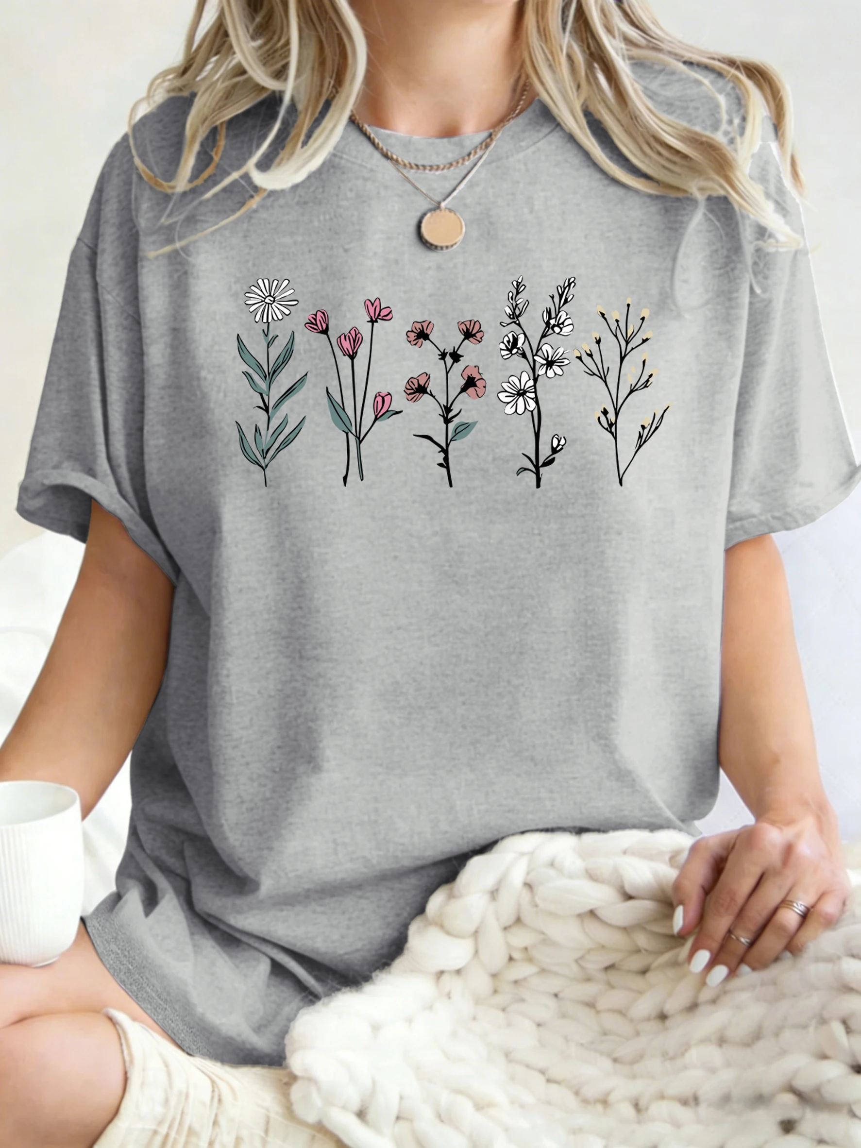 All Kinds Of Beautiful Flowers Printed T-Shirt Women Loose T Shirts Summer Fashion Harajuku Kawaii T-shirt Women's Y2K Clothing