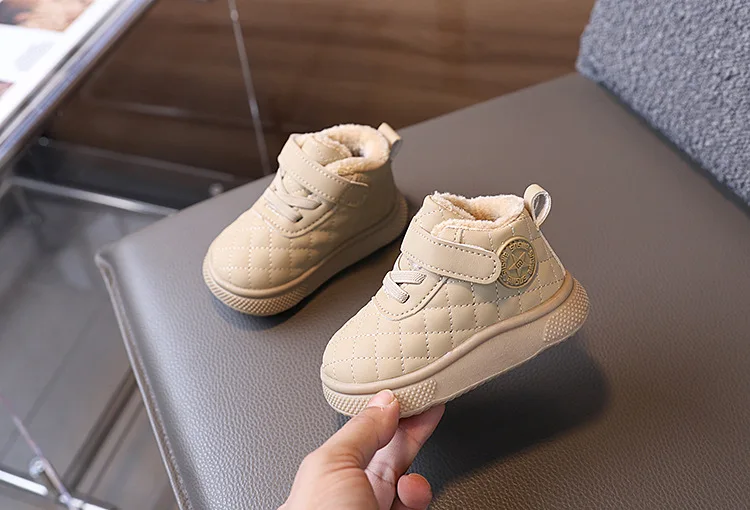 2026 Herbst Winter Kinderstiefel Warme Plüsch-Stiefel für Jungen und Mädchen Modische Kinder-Freizeitschuhe Jungen- und Mädchenstiefel für Kinder – Detail 10