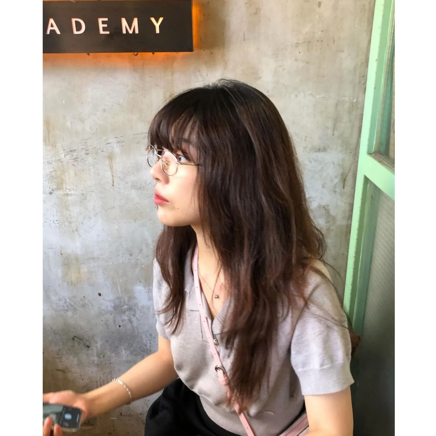 

Вязаный топ с вырезом на шее, элегантный простой стиль, хлопковая женская футболка с короткими рукавами, весна-лето, новое поступление