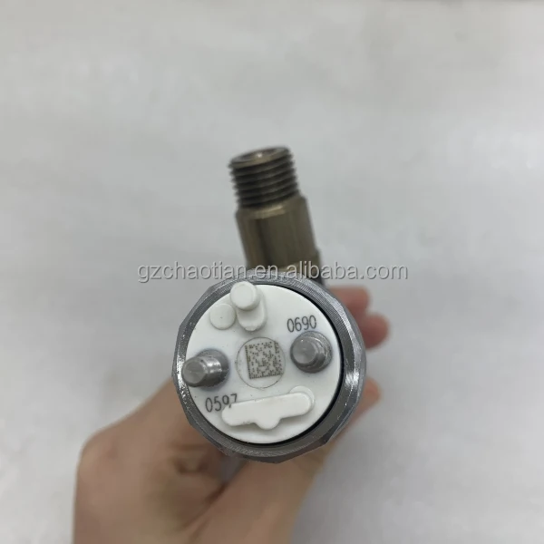 Excavator Spare Parts 10R7673 Fuel Injector E320D Engine Parts C6.6 Common Engine Rail Injector 2645A746 320-0677