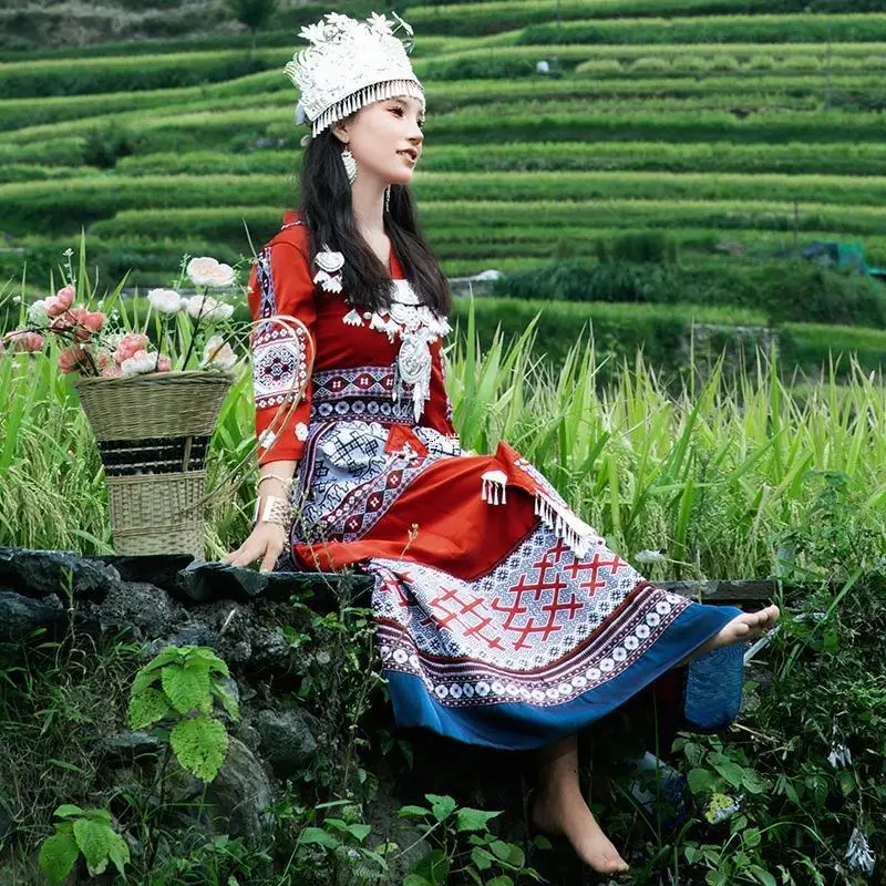 

Zhuang ethnic costume, female minority, Miao ethnic group, Guangxi Zhuang ethnic group