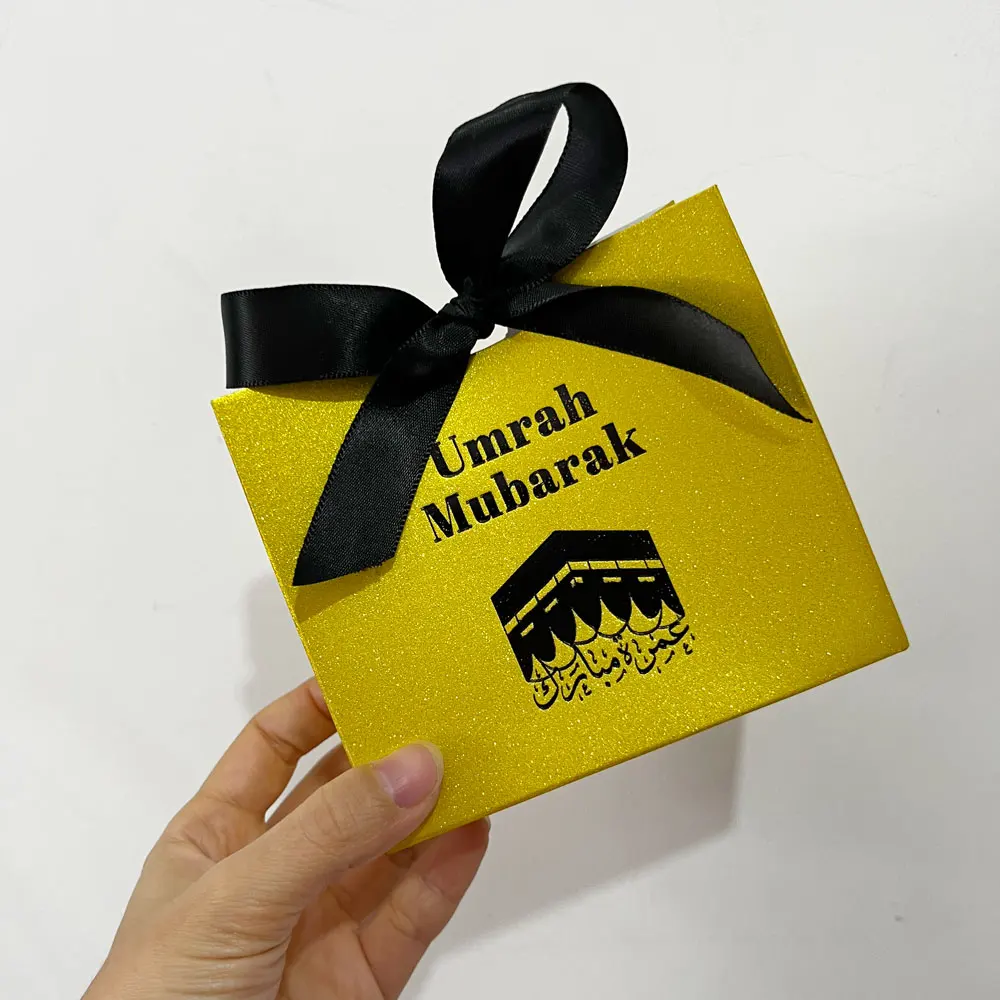 Shiny Umrah Mubarak Candy Gift Boxes with Kaaba Arabic Umrah Mubarak Design for Muslim Celebrations and Décor