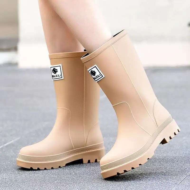 Women Mid Calf Flat Sole Rain Boots Spring Autumn New Thick Sole Round Toe Slip On Kitchen Work Shoes Wash The Car Shoes