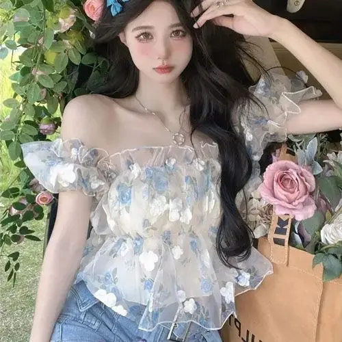 Top monospalla alla moda in stile coreano Nuova camicia estiva in chiffon ispirata al design con maniche a palloncino floreale dolce