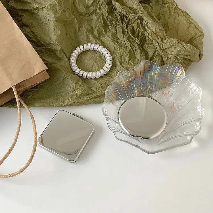 Ins Simple Sliver Stainless Steel Makeup Mirror Handheld Pocket Folding Double Side Mirror Cosmetics Make Up Mirror Small Mirror