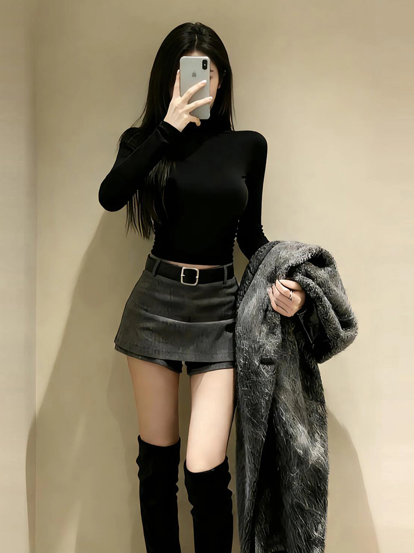 Camiseta Feminina Slim Fit de Manga Longa, Nova Coleção Primavera Outono Inverno, Gola Alta, Camada Base, Pure Desire Bla oulder