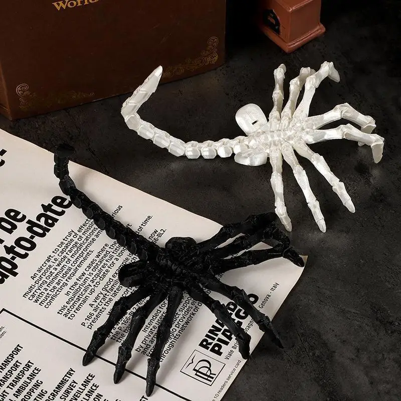 @*3D Printed Movable Joints Facehugger Toy Realistic Articulated Simulation Figurine Fun Desk Plaything for Horror Fans