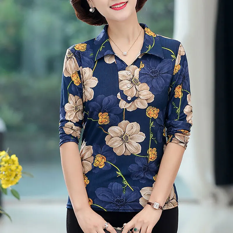 Casual Vintage Floral Printed T-shirt Commute Turn-down Collar Women\'s Clothing Fashion Spring Autumn Button Straight Pullovers