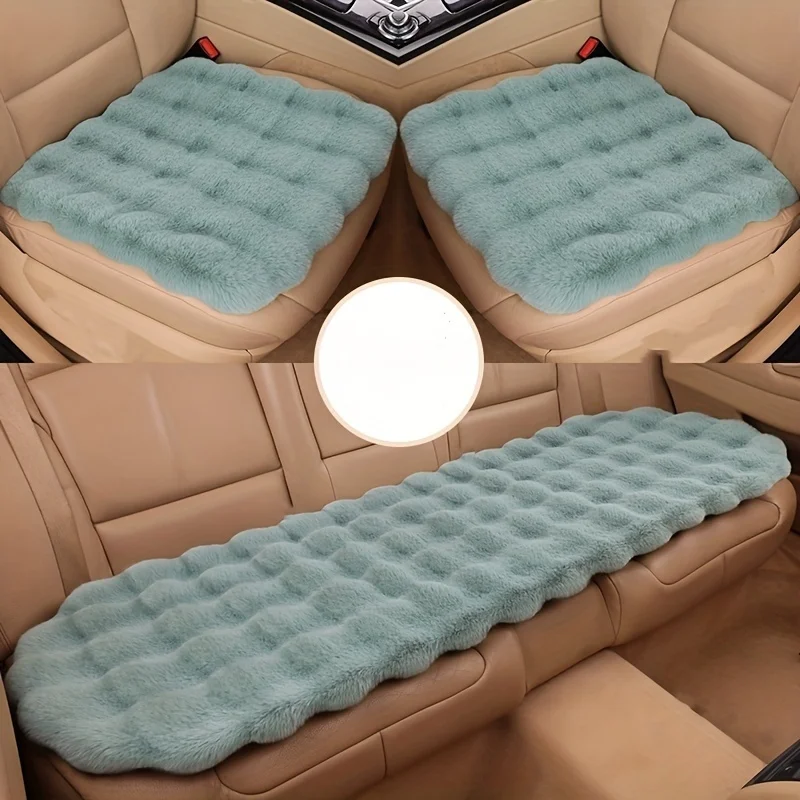 

A Set of New Plush Rabbit Fur Car Covers with a Good Feel, Winter Non-Slip, Warm, And Thick, Suitable for Both Men And Women.