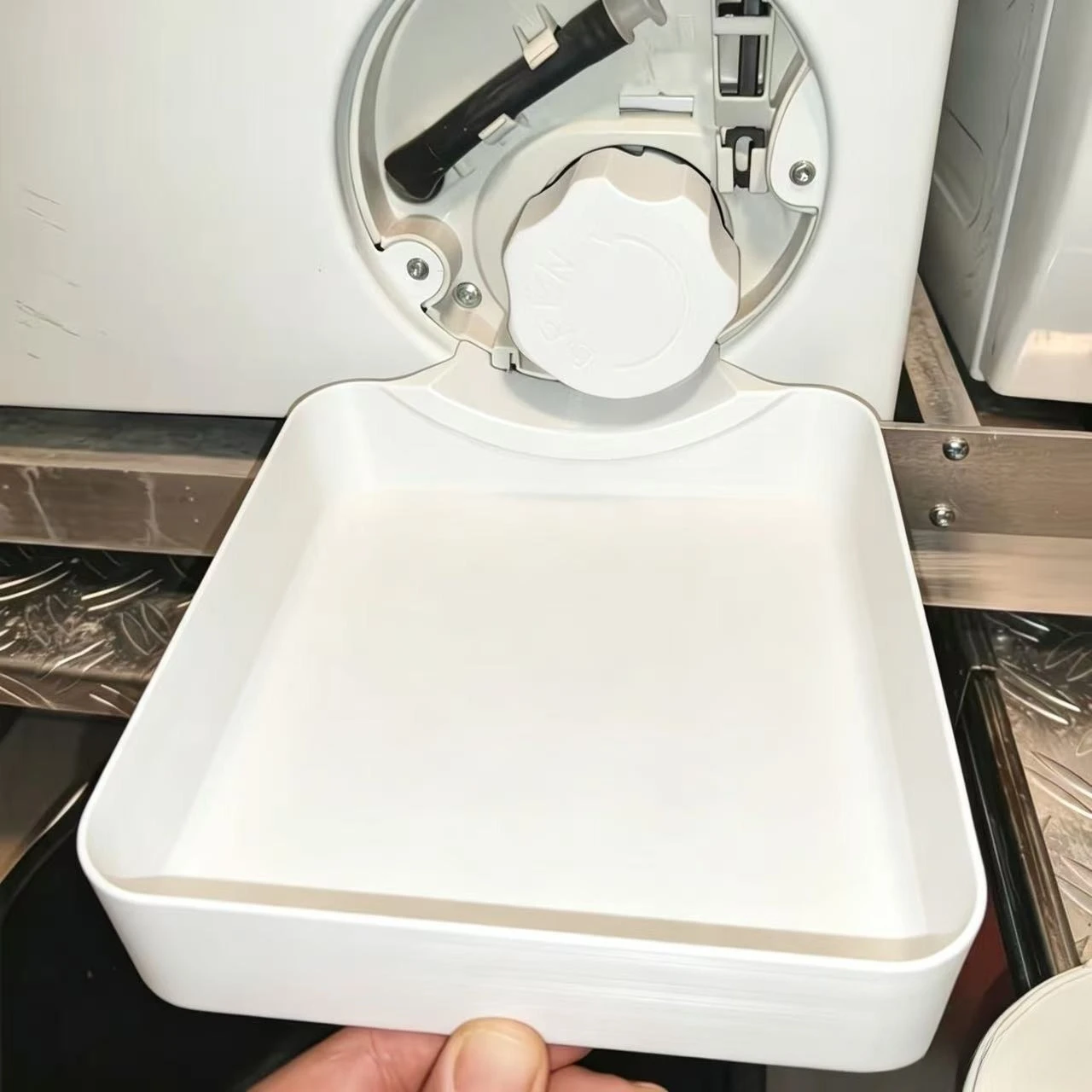 Leak Proof Pan Drainage Tray Universal Washing Machine Drain Tray Water Catch Box for Drum Washer Floor Drying Protection