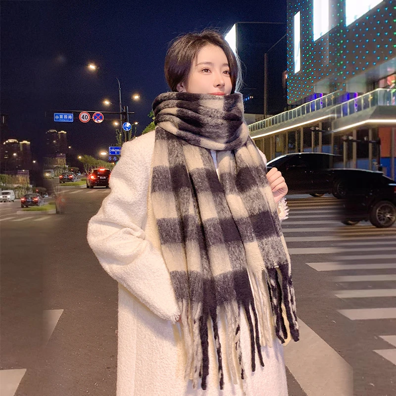 Sciarpa scozzese coreana Donna Inverno Nuovo stile Caldo Scialle versatile Sciarpa collo spessa imitazione cashmere di fascia alta Versione grande
