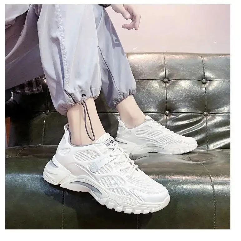 Mesh dicke Sohle mit erhöhter Höhe in Freizeit schuhen atmungsaktive und bequeme Sportschuhe trend ige Laufschuhe Turnschuhe