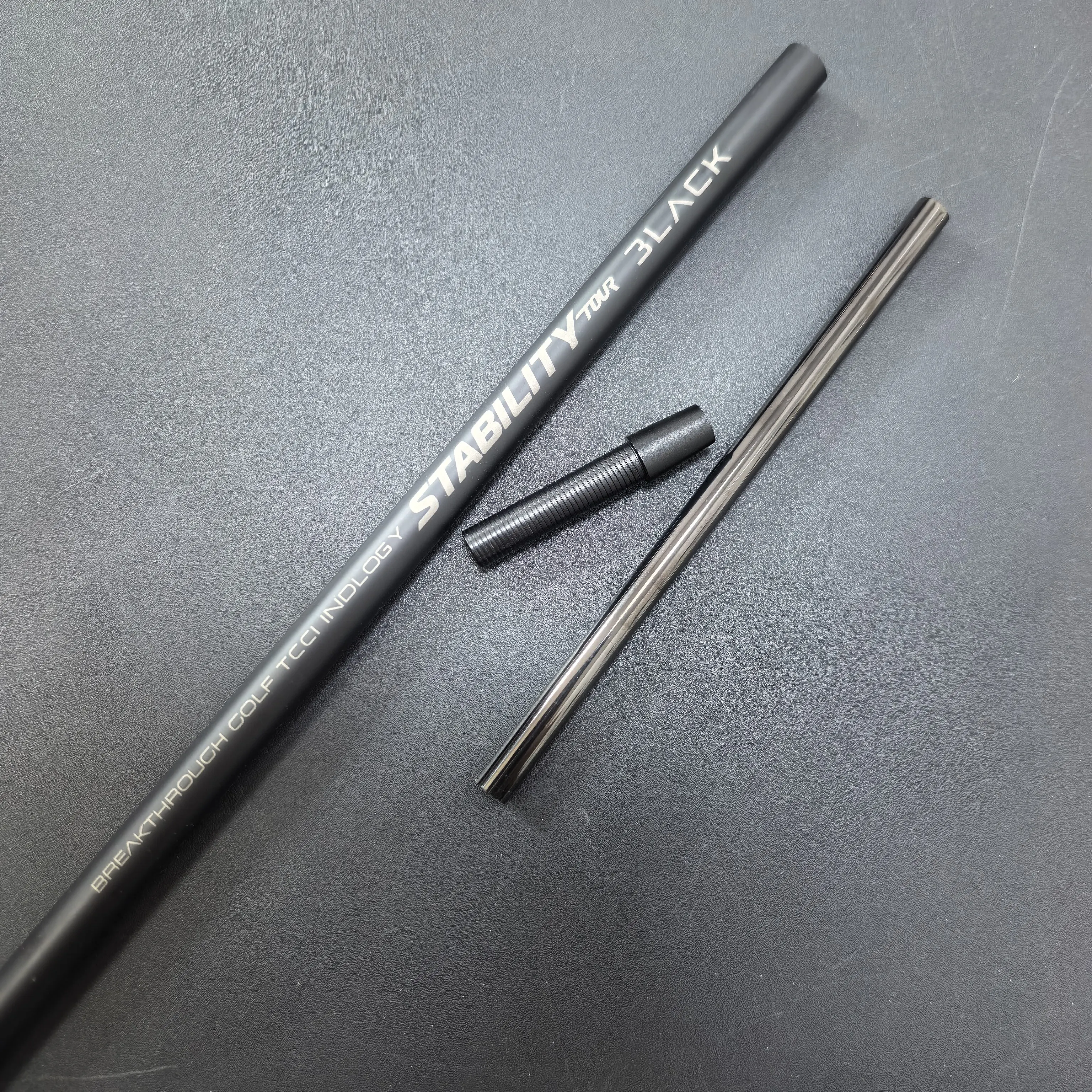 Golf-Putter-Schaft, STABILITY Edelstahl- & Carbonfaser-Schaft, 37,5 Zoll/95,3 cm Weiß & Schwarz Golfschläger-Schaft – Detail 3