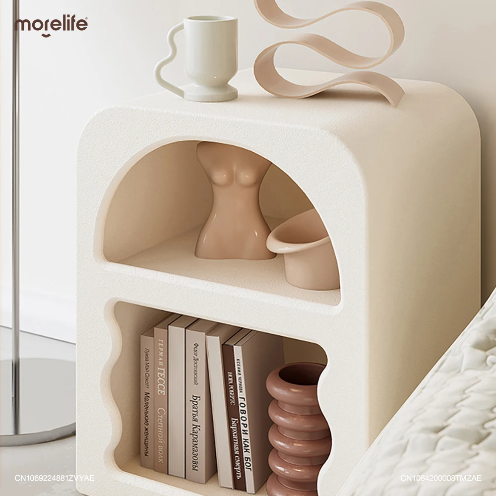 Creme estilo armário de armazenamento de madeira, prateleiras modernas bonitos, mesa de cabeceira, nightstands branco leitoso, mobília home, quarto,