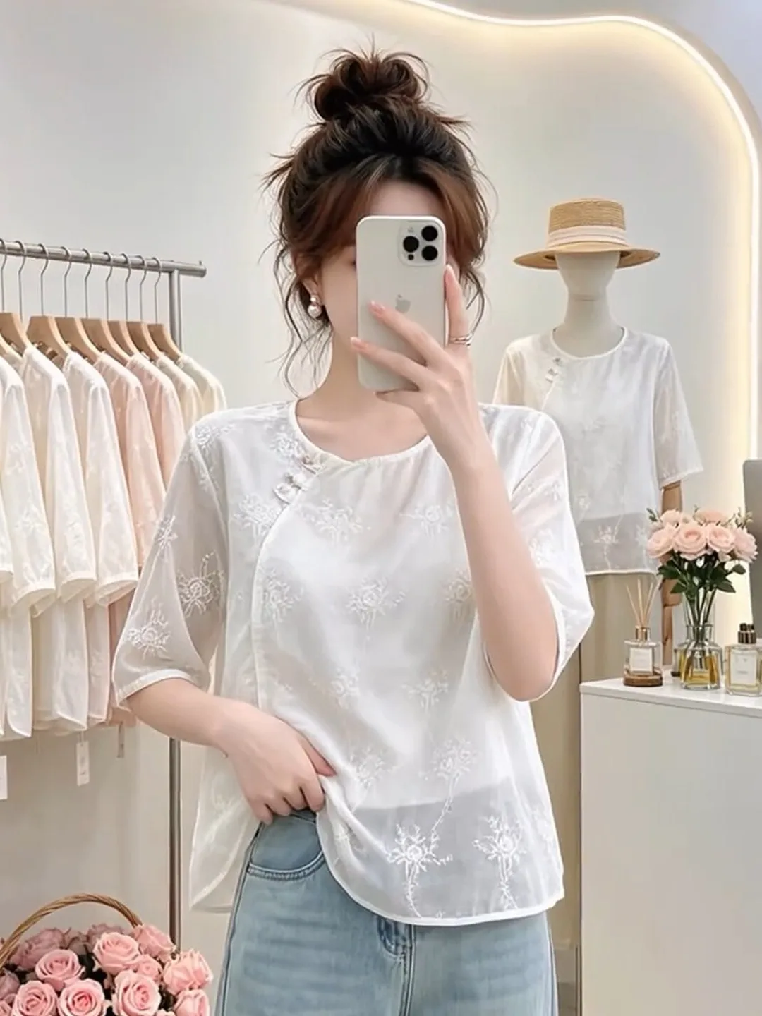 

New Chinese Style round Neck Embroidered Loose Top Women's Summer Slimming White Double Layered Shirt City Walk Casual Wear