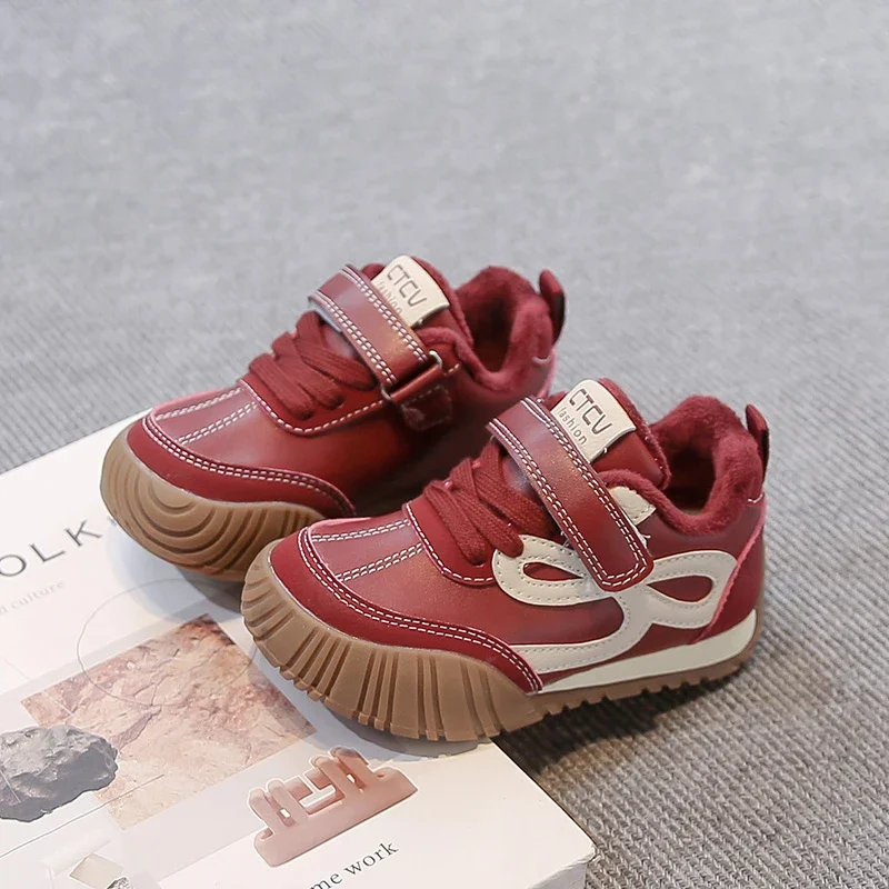 

2025 Winter New Children's Shoes for Boys and Girls Retro Anti slip Lightweight Casual Shoes Fashion Sports Shoes