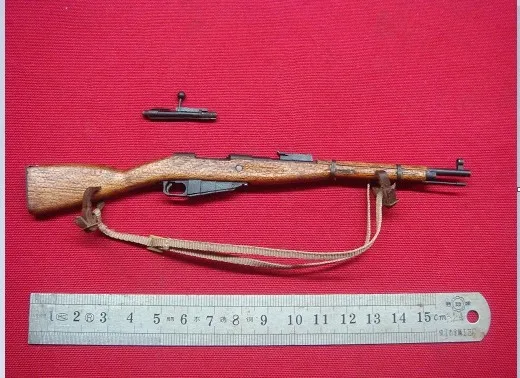 1/6 Mosin Nagan 1938 carbine gun. Metal solid wood material can be decomposed. Military fan collectibles, gifts. Crafts