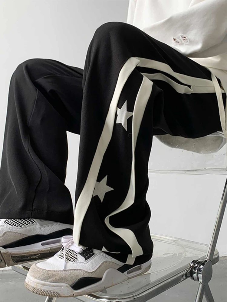 

Women's Black Gothic Baggy Pants with Star Vintage Y2k Sweatpants Harajuku Oversize Sweatpants High Waist Trousers 2000s Clothes