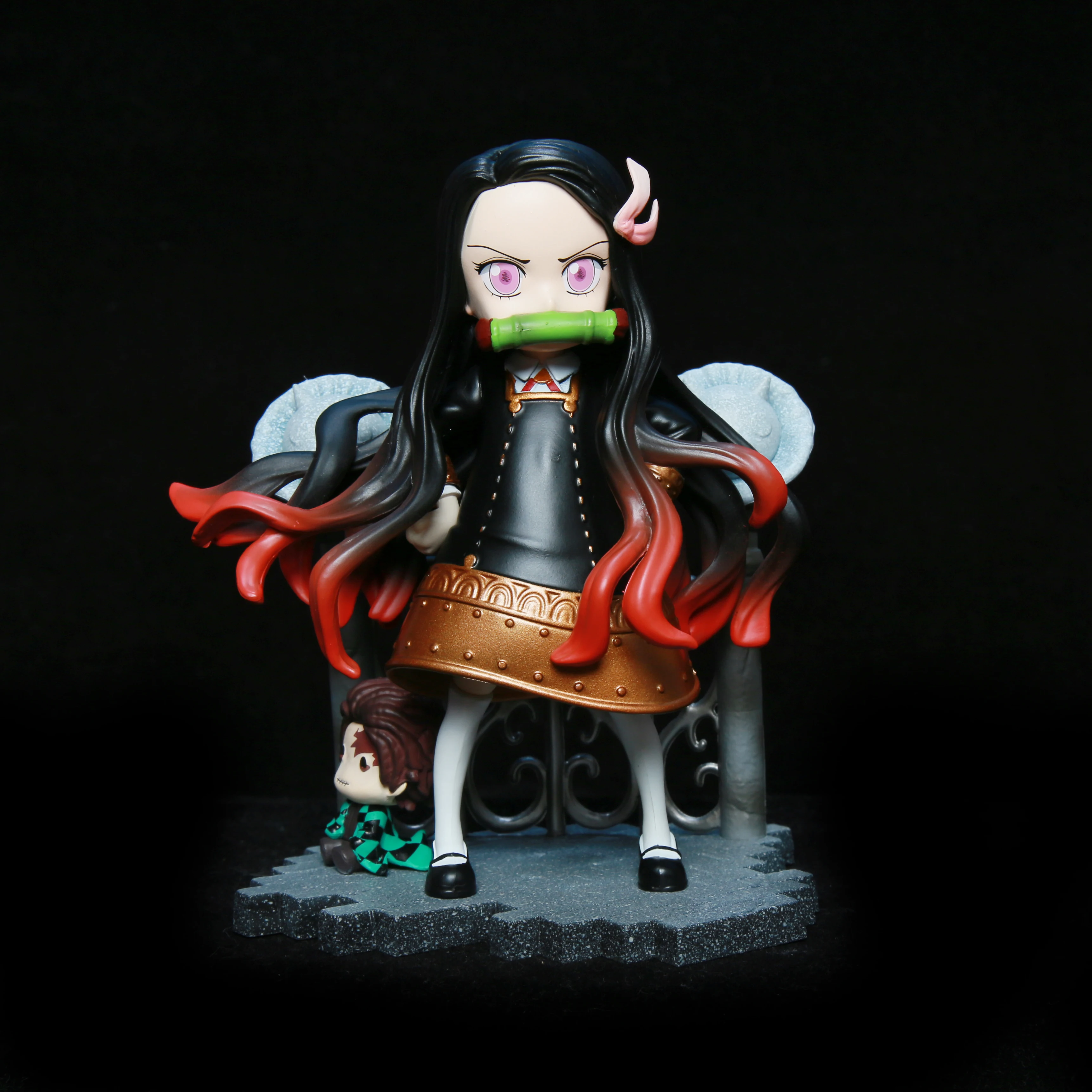 

14cm Demon Slayer Ania Cosplay Nezuko Kamado Collectible Pvc College Clothing Model Statue Desk Decoration Gift For Adults