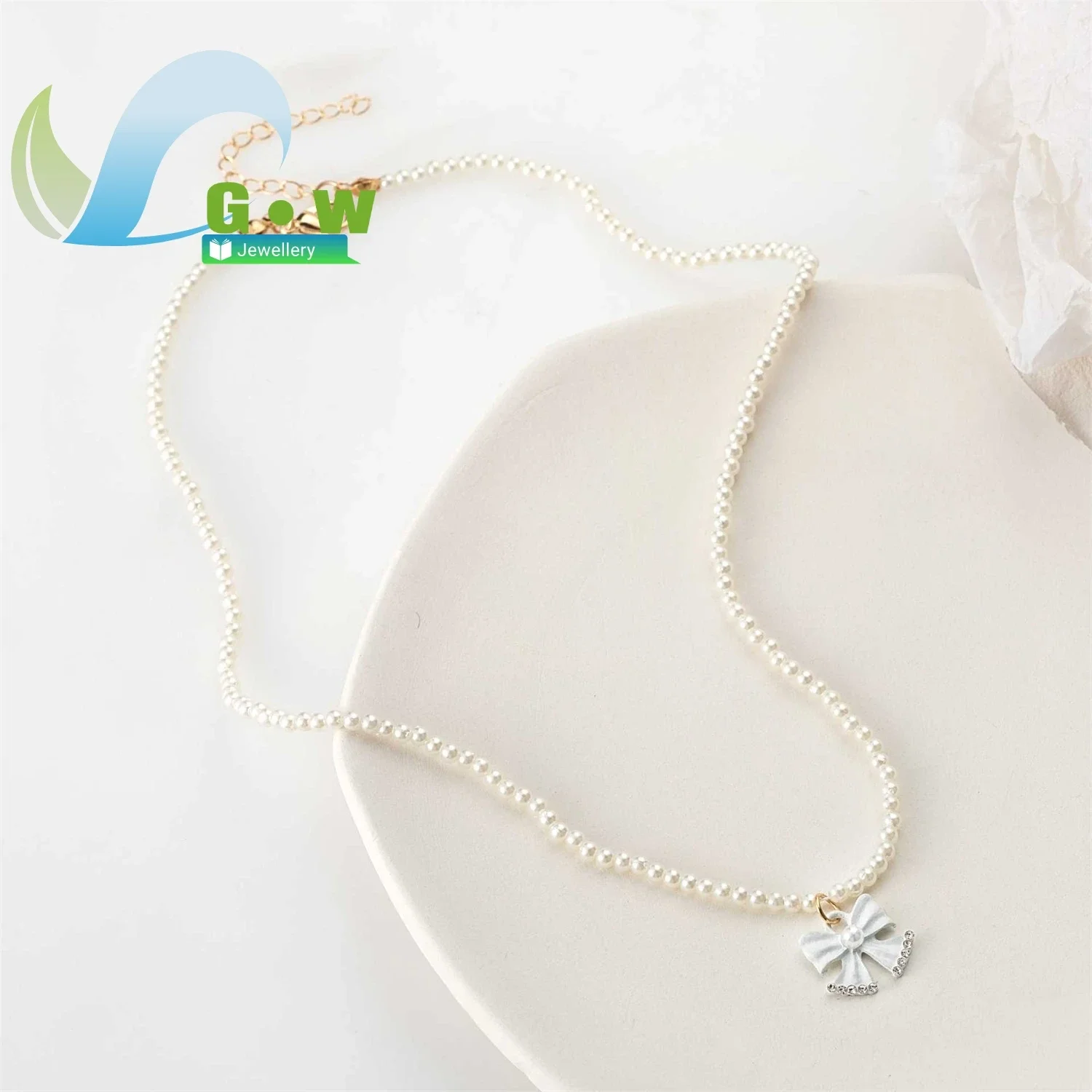 Freshwater Pearl Bow Tie Diamond Pendant Necklace High Luster Simple very Elegant Chic and Versatile Jewelry for Women Daily Gif