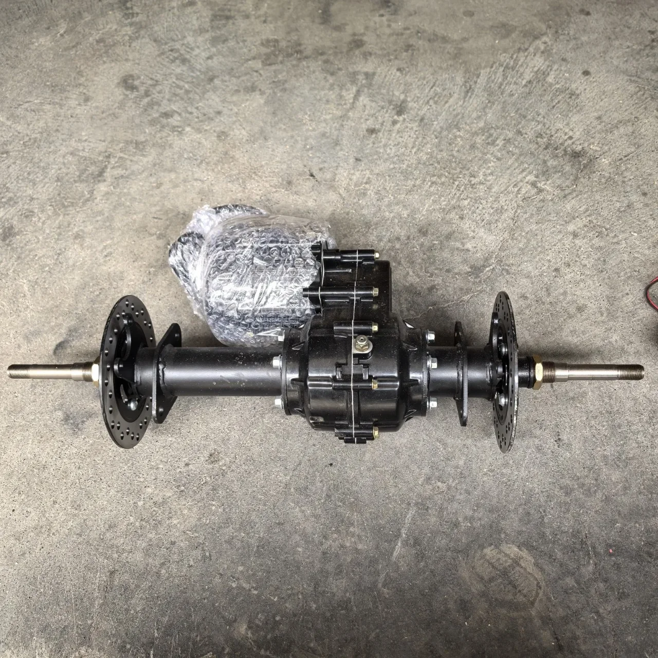 Modified electric three-wheeled four-wheeled kart, ATV differential rear axle 48V/60V motor black half-axle rear axle