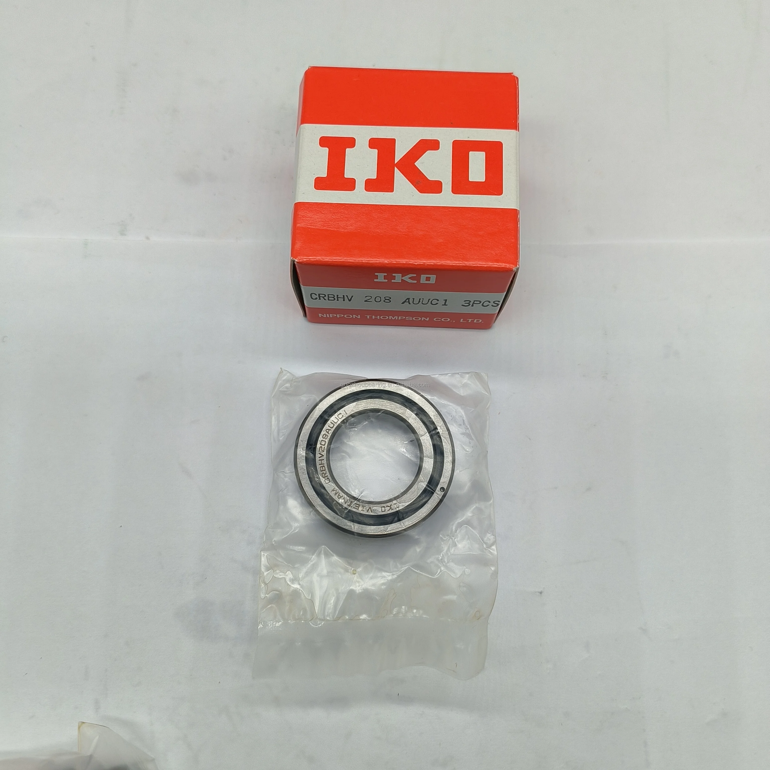 Original Japan IKO High Rigidity Type Crossed Roller Bearing CRBHV208A CRBHV208AUU CRBHV208AUUC1 Slewing Ring Bearings 20x36x8m