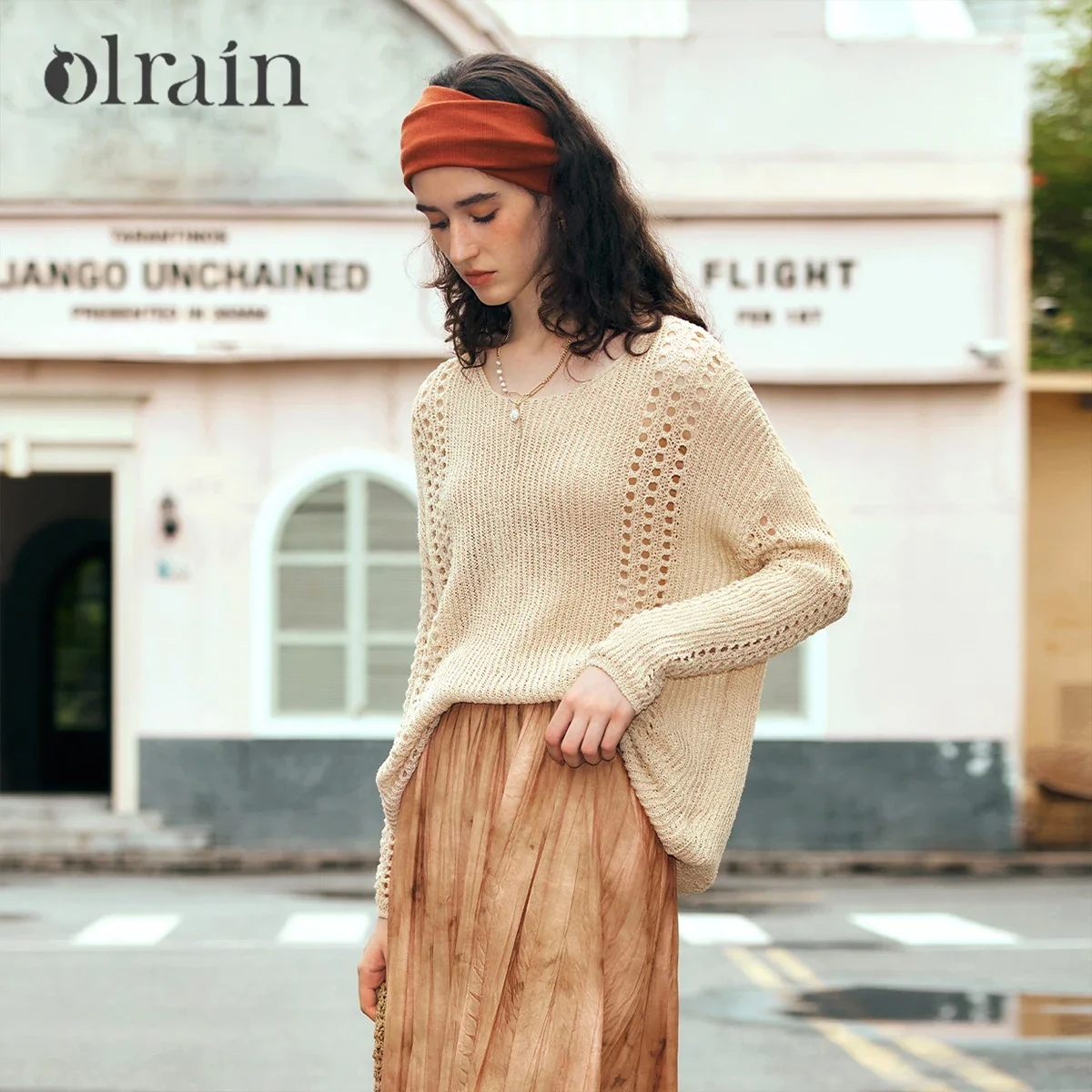 

OLrain Lazy Hollow Sweater for Women 2025 Autumn Holiday Vacation Style Loose Pullover O Neck Long Sleeve Knitwear M56QZ95006